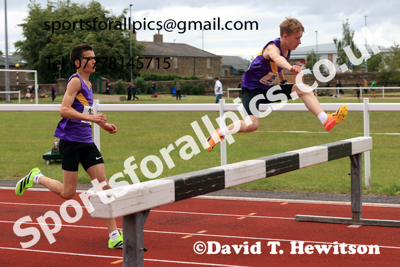 Steeplechase, 2026 Northern Schools Inter Counties, Wentworth, Hexham. Photo: David T. Hewitson/Sports for All Pics